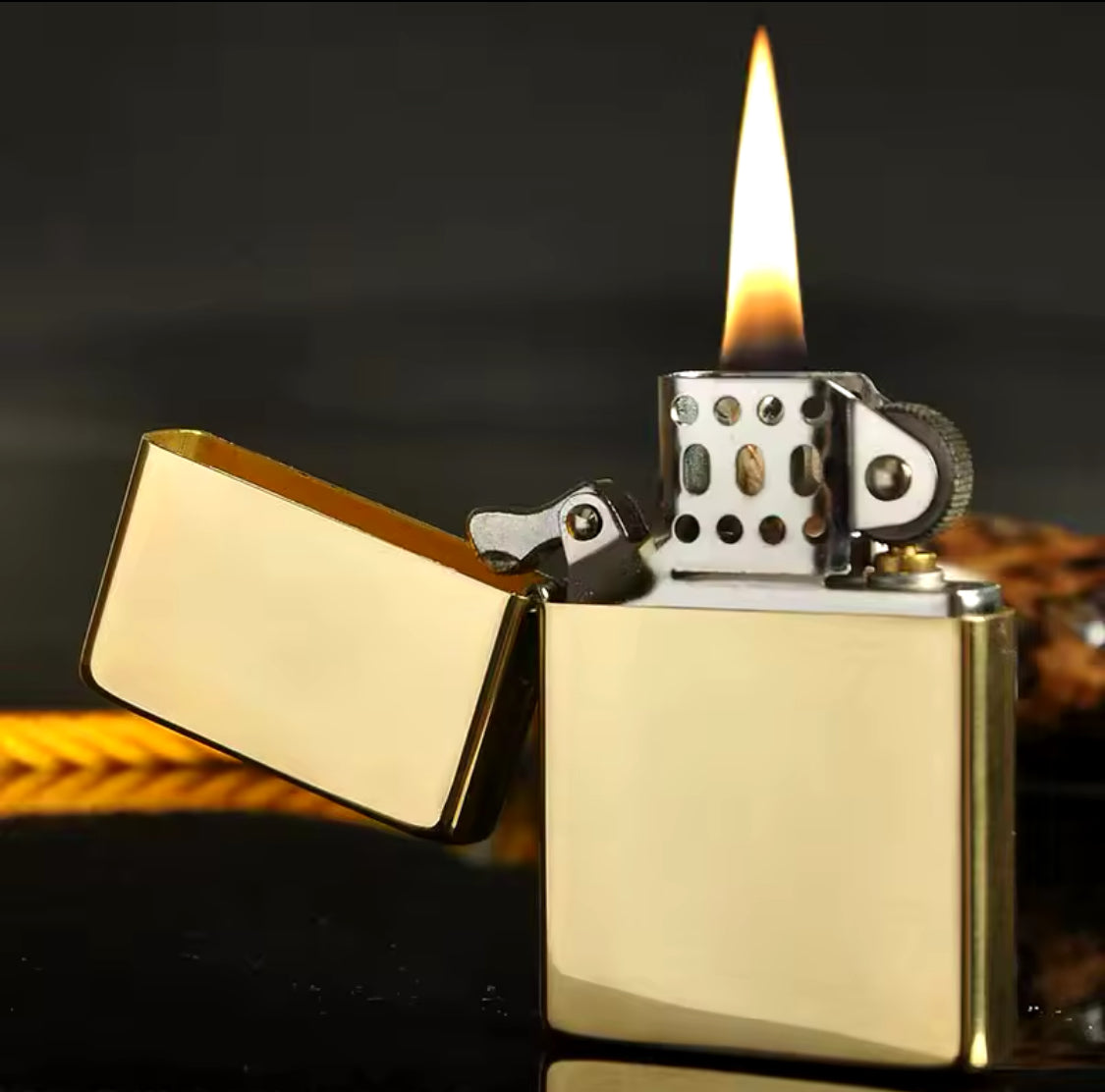 Vintage Grinding Wheel Ignition Lighter, Creative Shell Windproof Brass Lighter, Cigarette Accessories Vintage Grinding Wheel Ignition Lighter, Creative Shell Windproof Brass Lighter, Cigarette Accessories